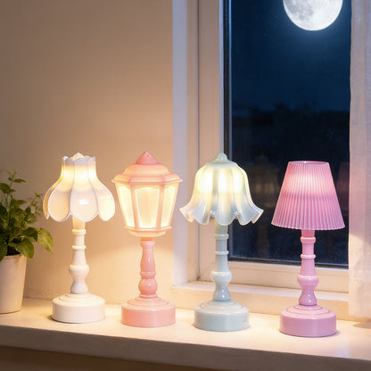 Creative retro small table lamp, non-electric, French light luxury minimalist bedside sleep lamp, student dormitory desktop small table lamp