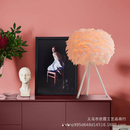 Feather table lamp bedroom Nordic minimalist ins girl warm romantic creative personality net red lamp wedding bedside lamp