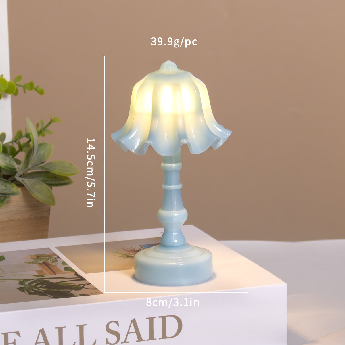 Creative retro small table lamp, non-electric, French light luxury minimalist bedside sleep lamp, student dormitory desktop small table lamp