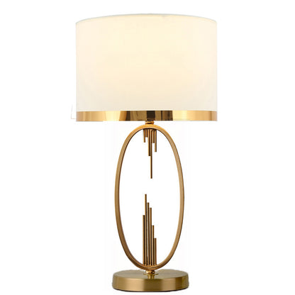 Luxury postmodern American style table lamp, bedroom decoration, bedside lamp, European creative minimalist modern living room, warm wedding