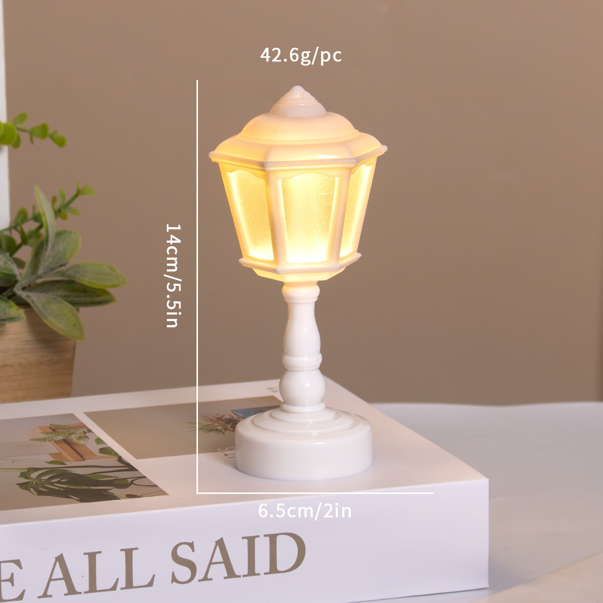 Creative retro small table lamp, non-electric, French light luxury minimalist bedside sleep lamp, student dormitory desktop small table lamp
