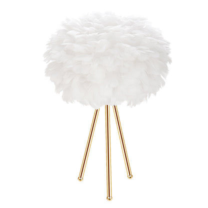Feather table lamp bedroom Nordic minimalist ins girl warm romantic creative personality net red lamp wedding bedside lamp