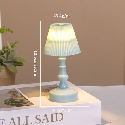 Creative retro small table lamp, non-electric, French light luxury minimalist bedside sleep lamp, student dormitory desktop small table lamp