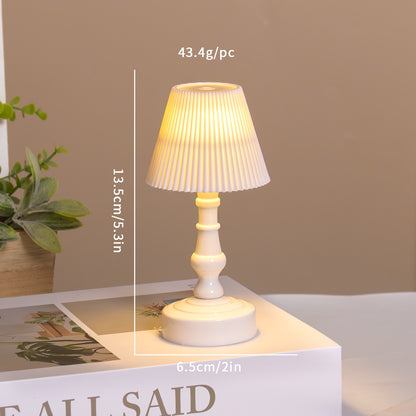 Creative retro small table lamp, non-electric, French light luxury minimalist bedside sleep lamp, student dormitory desktop small table lamp